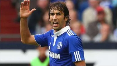Schalke 04 : Ce joueur est :