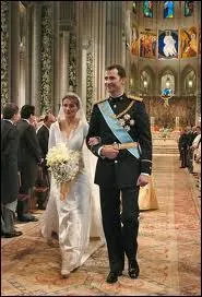 Qui pouse Felipe de Borbon y Grecia, Prince des Asturies; le 22 mai 2004 ?