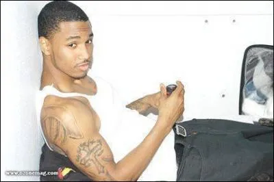 Je chante : 'Bottoms up'