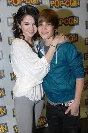 Quel est ce couple de jeunes chanteurs ?