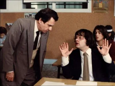 En 1980, il est le commissaire Grasset dans ce film ...