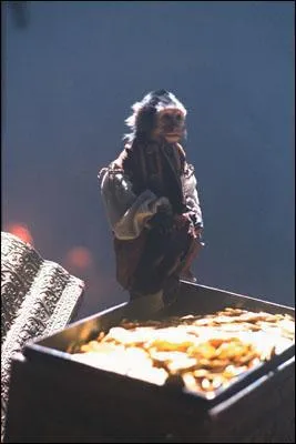 Qui est ce singe ? Il a vol  nouveau une pice du trsor et est rest immortel.