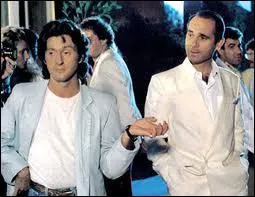 Dans quel film Guy Marchand chante-t-il  ?