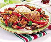 Parmi ces trois propositions, laquelle comprend des poivrons rouges et verts, des oignons et des tomates ?