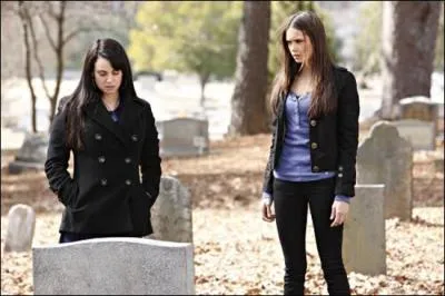 Que dit Isobel  Elena avant de mourir ?