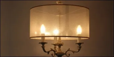 Cette lampe est :