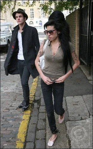 Dans quelle ville habite t elle ?