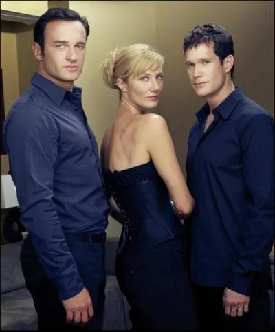 Nip/tuck : Matt, le fils de Sean McNamara fait une bouleversante dcouverte sur sa famille... laquelle ?