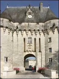 Elle est baigne par la Seugne :