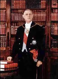 Charles de Gaulle succda  la prsidence de la Rpublique  :