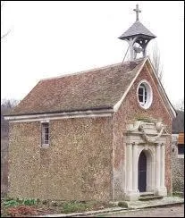 Comment se nommait le lieu de culte,  l'intrieur du chteau ?