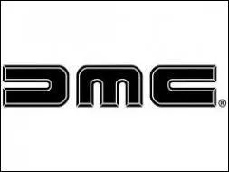 C'est le logo de quelle marque de voiture américaine chère à Marty McFly et au « Doc » ?