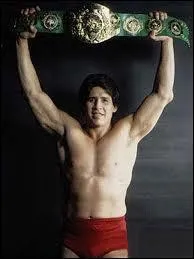 Qui est ce catcheur ?