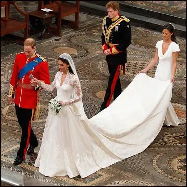 Enfin, une ombre au tableau,  quoi renonce Kate en pousant William ?