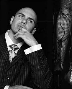 Quel est ce chanteur ?