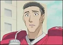 Quel est le joueur presque invisible que Sena a recrut en change d'un service ?