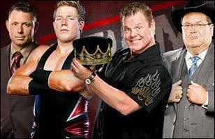 Michael Cole & Jack Swagger vs Jerry 'The King' Lawler & Jim Ross : qui sont les vainqueurs ? (Country Whipping Match)