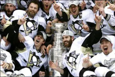 Le plus jeune joueur ayant remport la coupe Stanley ?