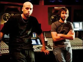 Quel est le titre de la chanson de Sinik et James Blunt ?