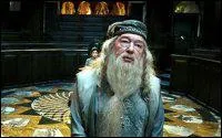 Quel est le nom complet de Dumbledore ?