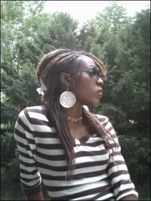 Qui est la soeur de Glodie ?