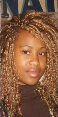 Qui est la soeur de Chanez ?