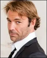 C'tait le petit-ami d'Hlne pendant de nombreuses annes, aujourd'hui il a rencontr Jeanne. Qui est-ce ?