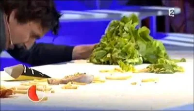 Quel lment, Arnaud Tsamre s'apprte-t-il  sortir ?