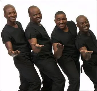 Ils chantent 'Ambiance A l'Africaine' :