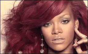 Quel est cette chanteuse ?