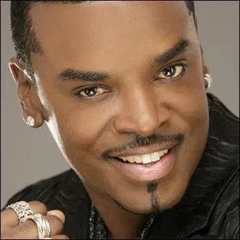 Quel est cet humoriste ?