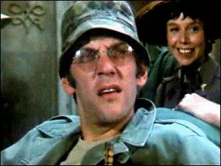 Quelle comdie militaire de Robert Altman s'impose en 1970 ?