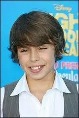 Comment s'appelle le frre de Justin ?