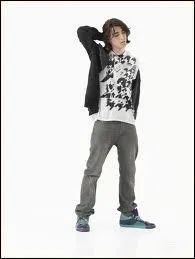 Qui joue de la batterie ?