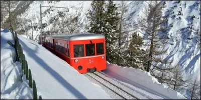 Où mène le train à crémaillère de Chamonix ?