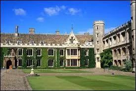 ROYAUME-UNI : Dans quelle ville se trouve la clbre universit Trinity College ?