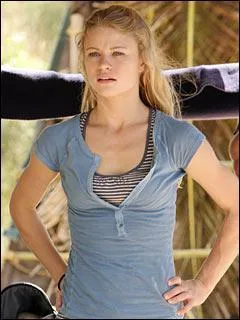 Emilie De Ravin est ...