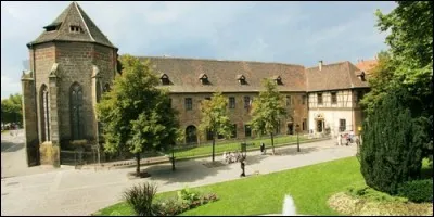 Dans quelle ville du Haut-Rhin se trouve le musée Unterlinden ?