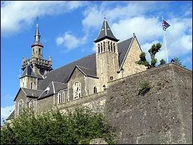 C'est la capitale du Luxembourg belge.