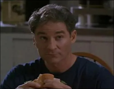 Dans quel film, Kevin Kline, qui doit se faire passer pour le Prsident des USA, se prpare-t-il un improbable et gigantesque sandwich ?
