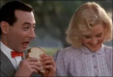 Dans quel film Paul Reubens envoie-t-il valser le sandwich salade/oeufs que lui a amoureusement prpar sa dulcine ?