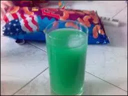 Lorsqu'on boit un 'perroquet' : C'est un mlange de... .