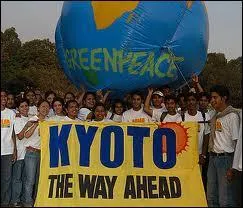 Quel tait l'objectif du protocole de Kyoto (pour les pays industrialiss) adopt en 1997 par 158 tats ?