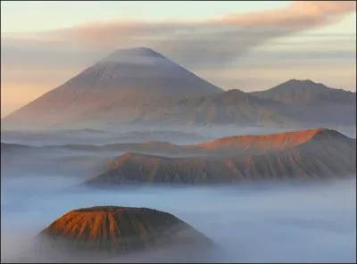 Laquelle de ces les n'appartient pas  l'Indonsie ?