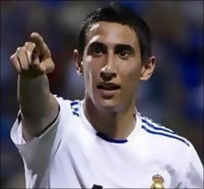 Qui est ce milieu de terrain ?