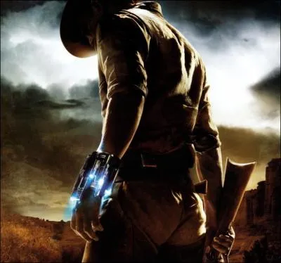 En Arizona, dans les annes 1800, les Apaches et les cowboys vont devoir enterrer la hache de guerre, car des soucoupes extra-terrestres survolent l'Ouest amricain...