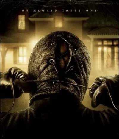 Dans ce film, un tueur en srie torture une famille dans sa propre maison, en posant des piges abominables partout.