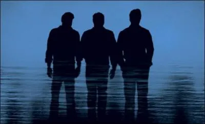 Et enfin, pour finir et en trichant un peu car il n'est pas sr que les personnages soient vraiment de dos, quel est ce film de Clint Eastwood ? (PS : L'image est  l'envers, normalement)