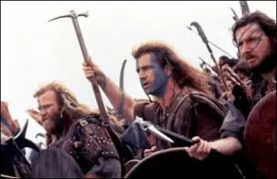 Comment dire : ''À l´aide de la force armée'' ?