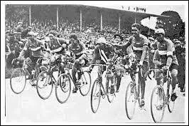 Quelle innovation est apparue au dpart de l'dition de 1930 ?